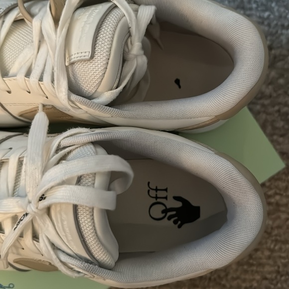 Off white Sneakers - Picture 2 of 14